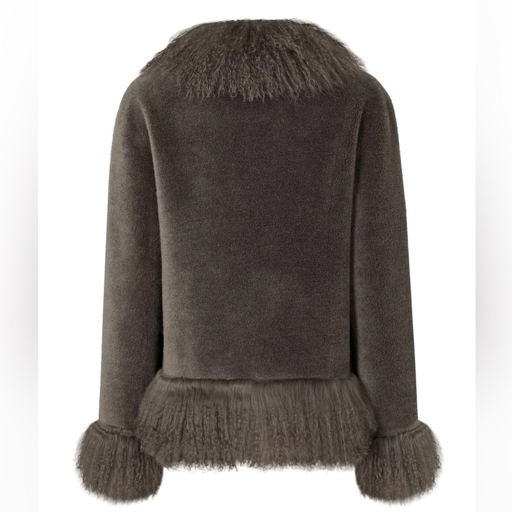 Charlotte Simone Olive- Luxury Minky Grey Coat with Mongolian Fur Trim - Picture 3 of 8